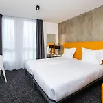 Отель Teneo Espeleta - Bordeaux Sud 3*